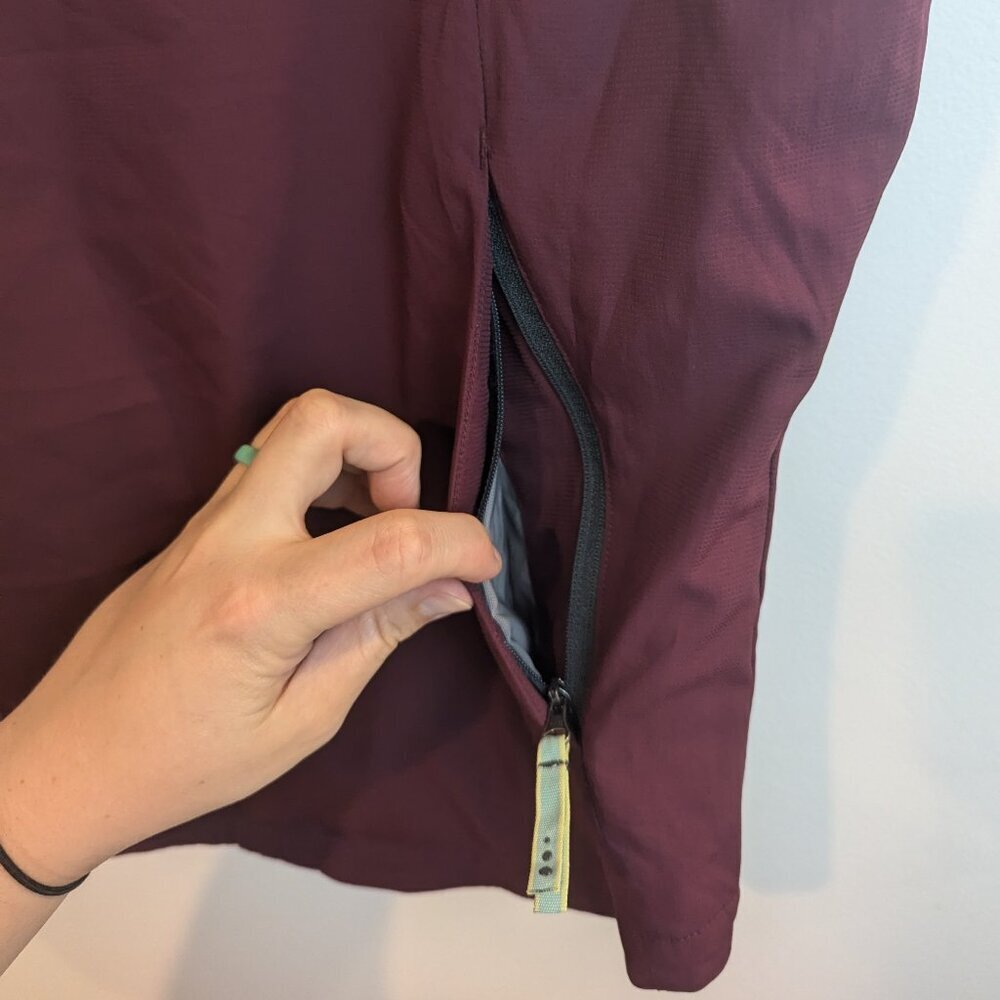 REI Women's Burgundy Sleeveless Vest - Picture 5 of 6